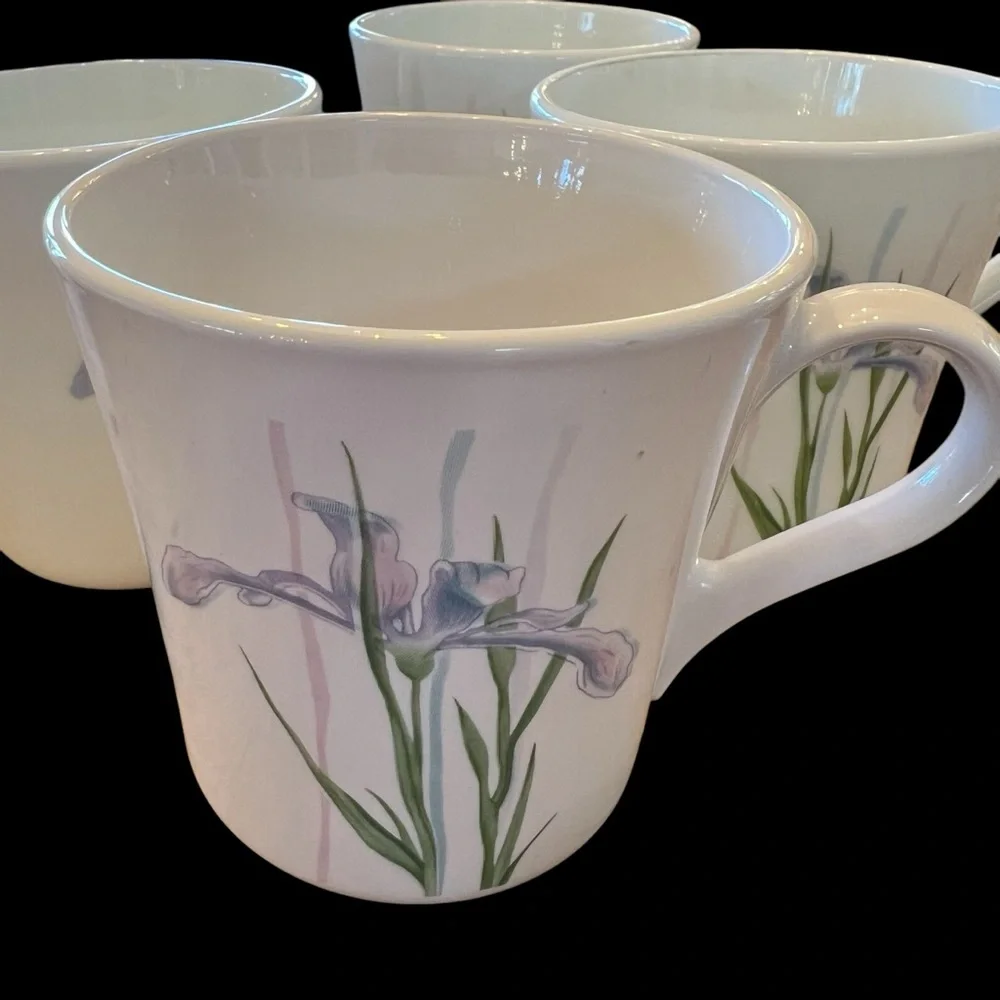 Set of 4 Corelle Corning Shadow Iris Coffee Cups Mugs 8 ounces Vintage Dishes
